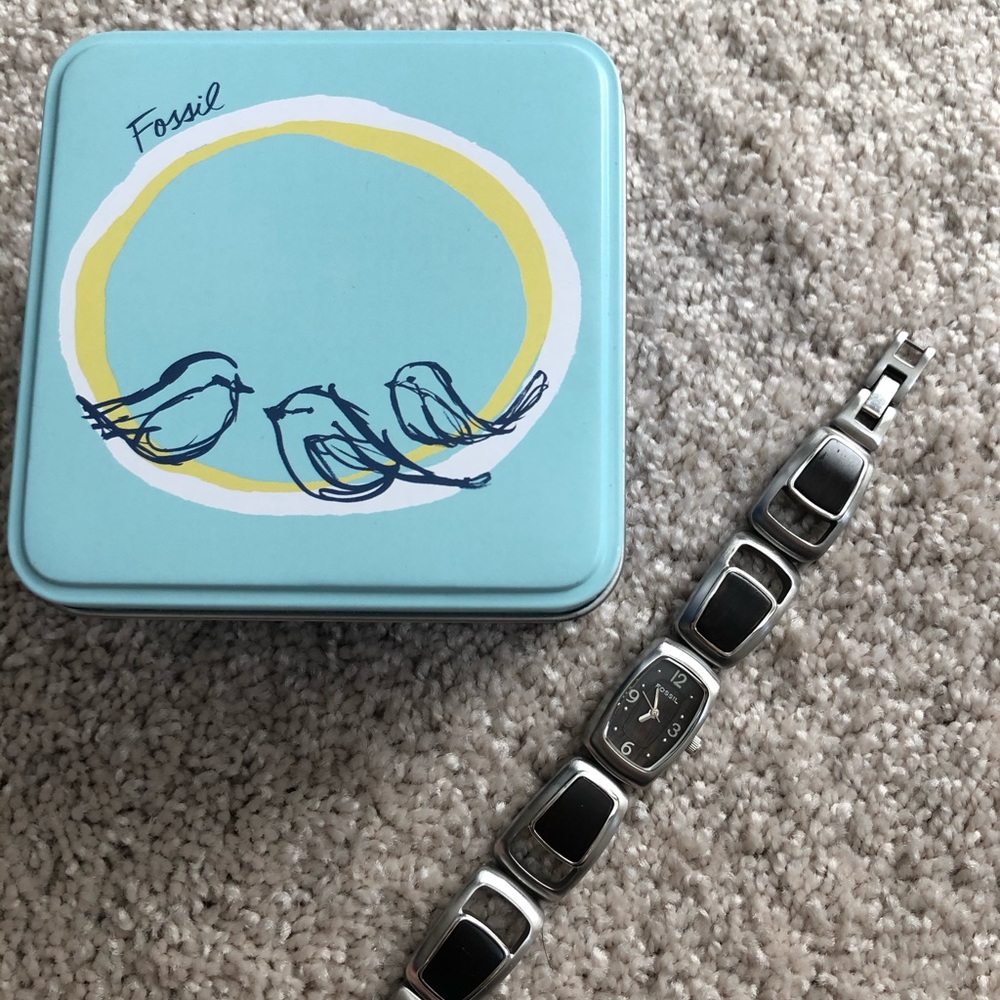 Retro fossil watch